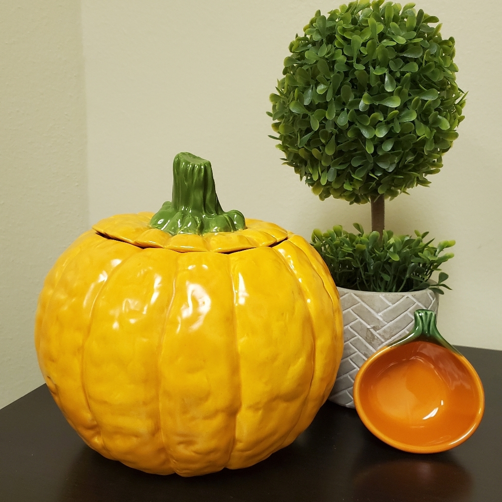Fall Holiday Decor - Picture 10 of 10